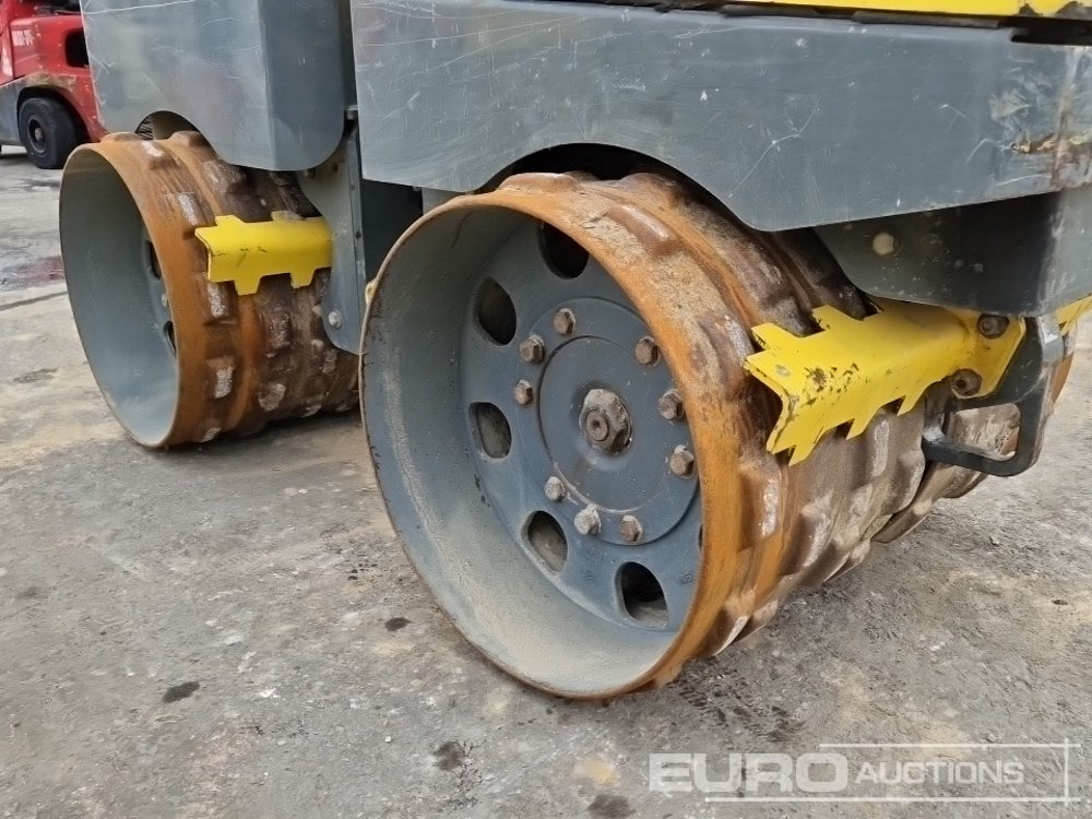 2016 Wacker Neuson RTLX-SC3 - Travaux routiers: photos 5 2016 Wacker Neuson RTLX-SC3 - Travaux routiers: photos 5