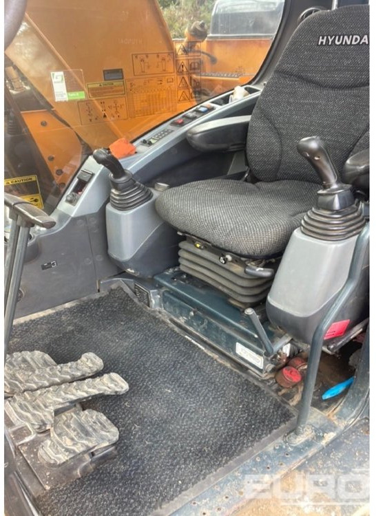 Pelle sur chenille 2018 Hyundai HX235ALCR: photos 8 Pelle sur chenille 2018 Hyundai HX235ALCR: photos 8