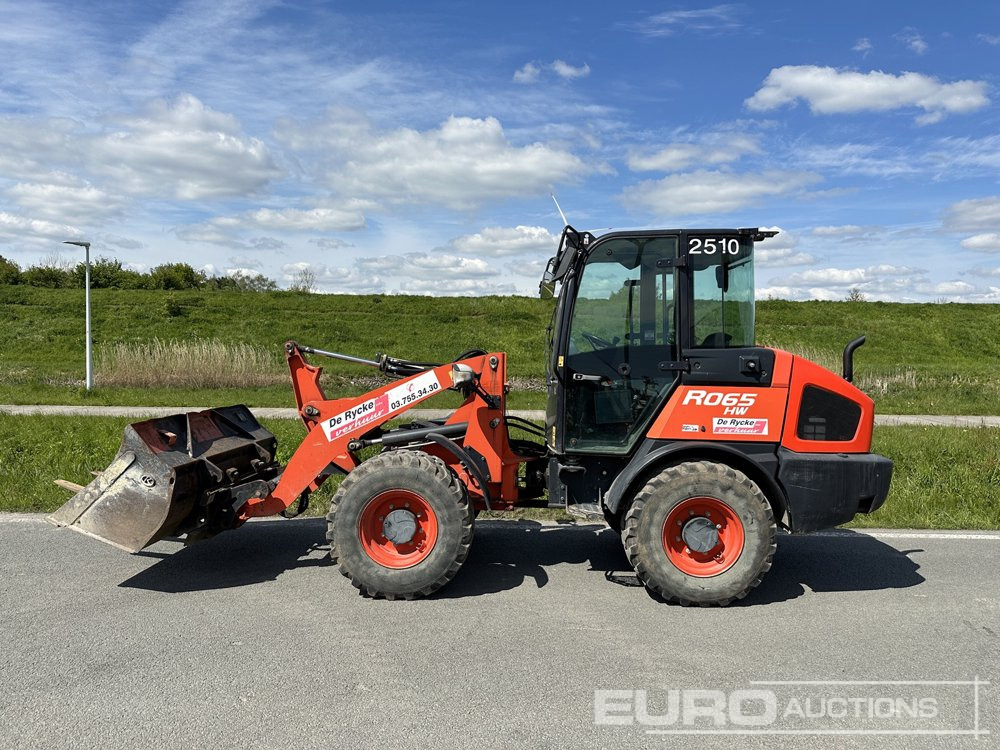 2018 Kubota R065 - Chargeuse sur pneus: photos 1 2018 Kubota R065 - Chargeuse sur pneus: photos 1