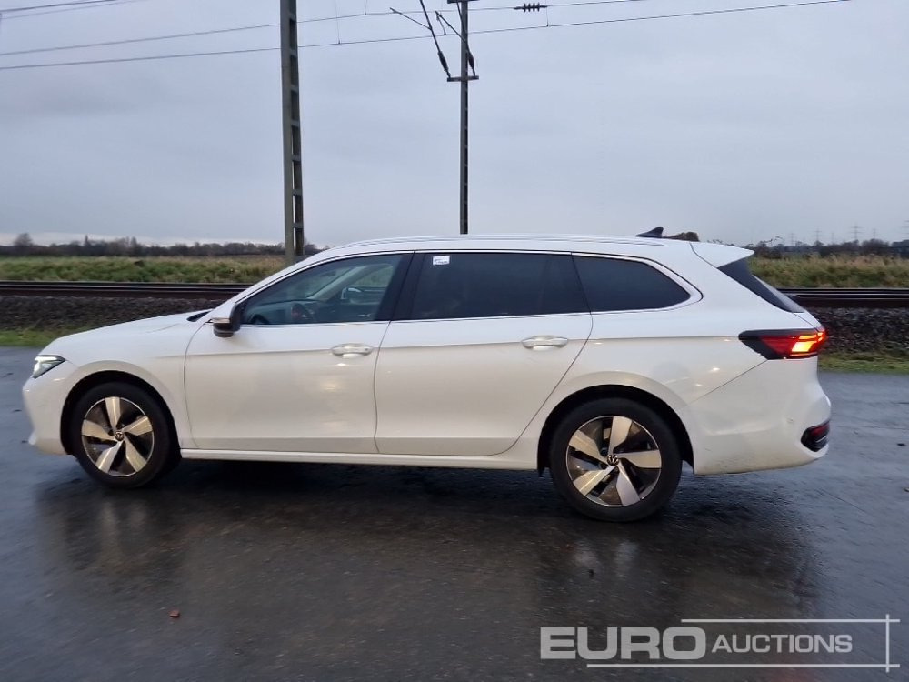 2024 Volkswagen Passat - Voiture: photos 2 2024 Volkswagen Passat - Voiture: photos 2