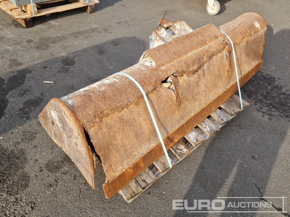 Ditching Bucket, ARDEN - Godet: photos 4 Ditching Bucket, ARDEN - Godet: photos 4