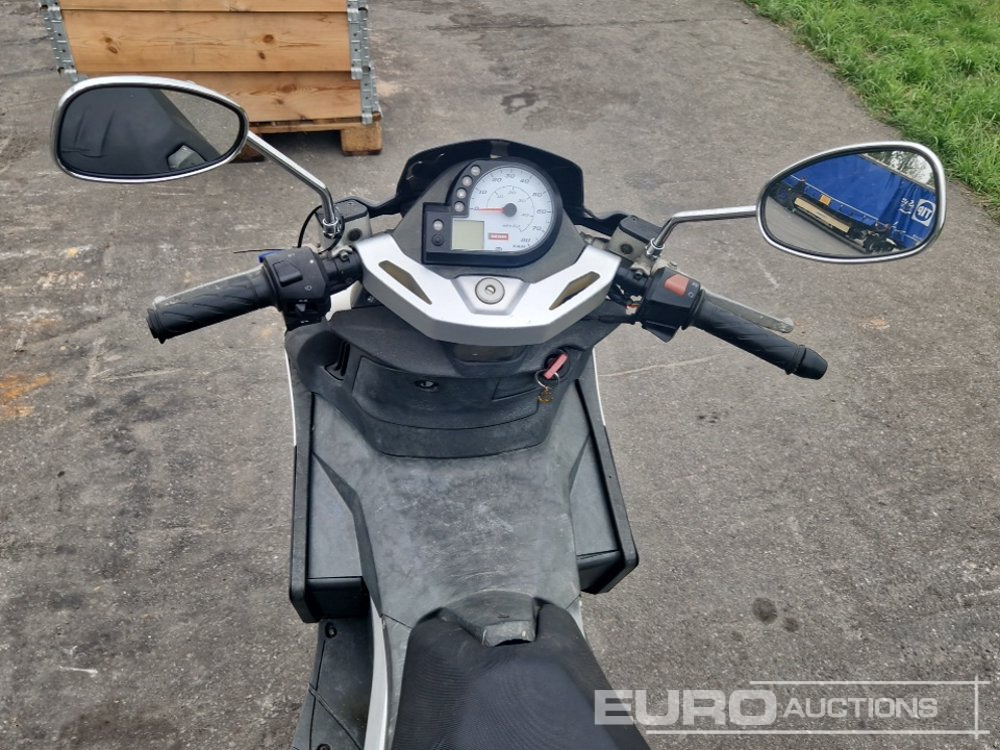 Motocyclette GP1 Open Scooter: photos 13