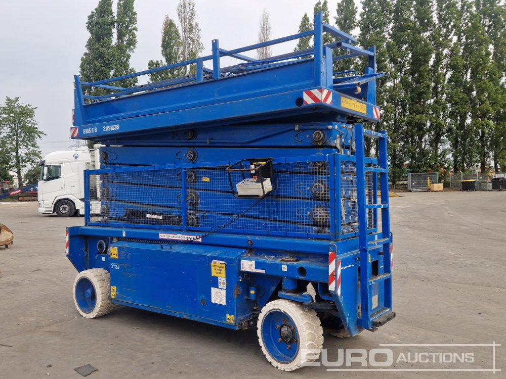 Holland Lift N-165 EL12 - Nacelle: photos 5 Holland Lift N-165 EL12 - Nacelle: photos 5