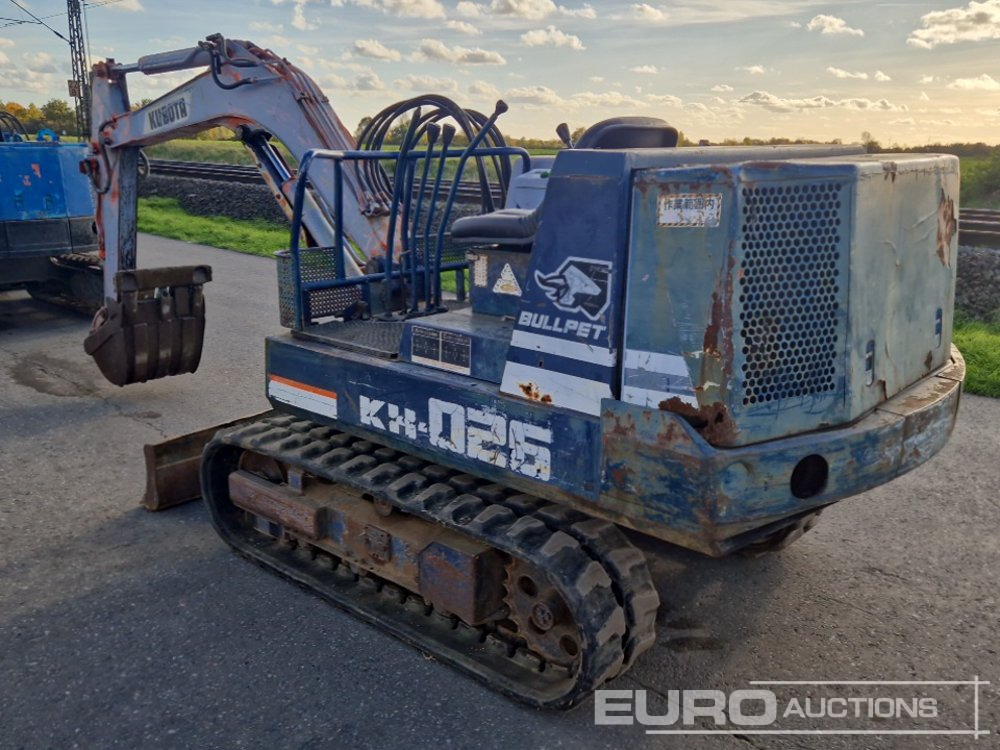 Kubota KH-026 - Mini pelle: photos 3 Kubota KH-026 - Mini pelle: photos 3