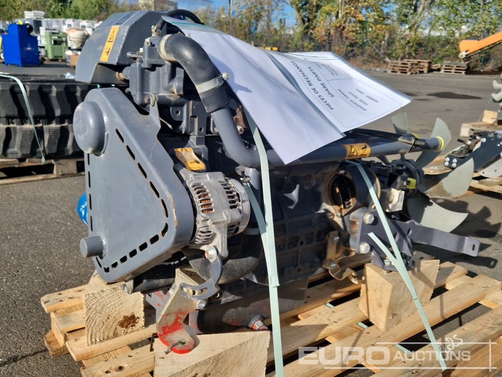 Kubota V2203 - Moteur: photos 3 Kubota V2203 - Moteur: photos 3