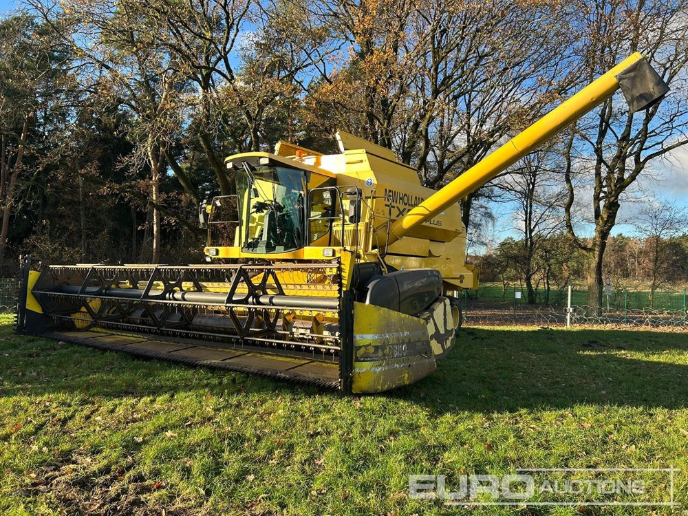 New Holland TX68 Plus - Moissonneuse-batteuse: photos 4 New Holland TX68 Plus - Moissonneuse-batteuse: photos 4