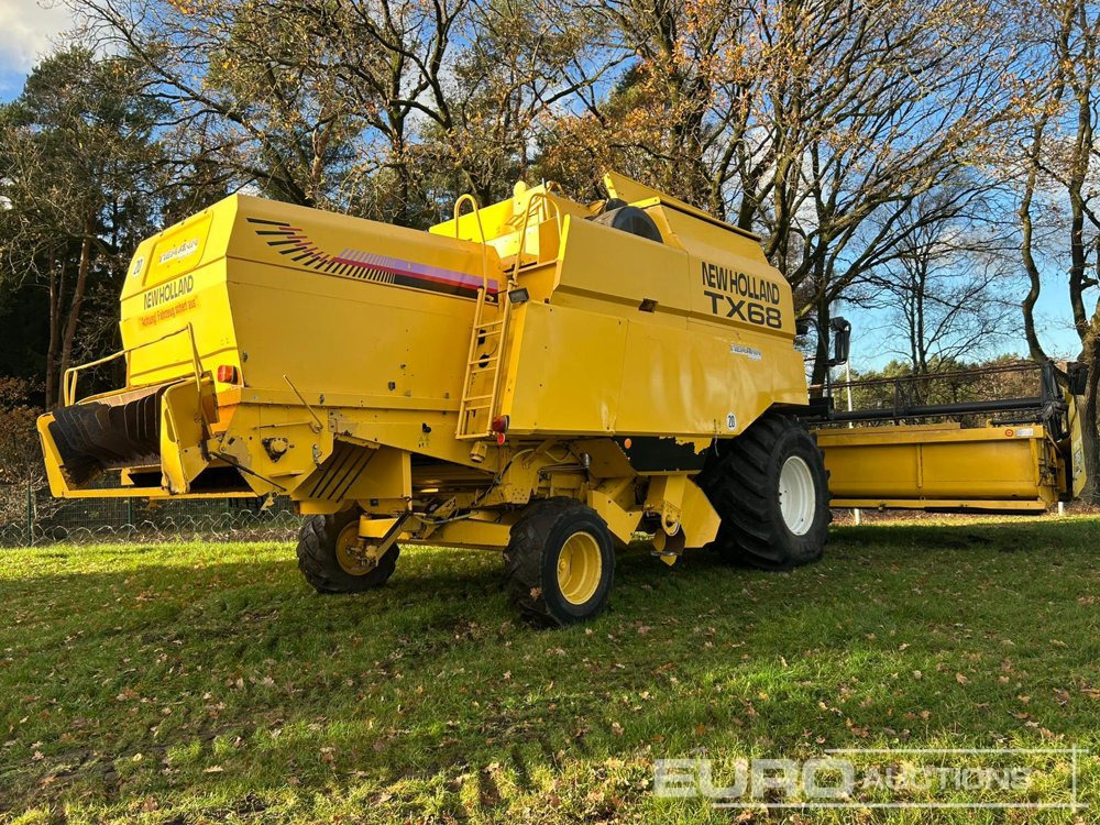 New Holland TX68 Plus - Moissonneuse-batteuse: photos 5 New Holland TX68 Plus - Moissonneuse-batteuse: photos 5