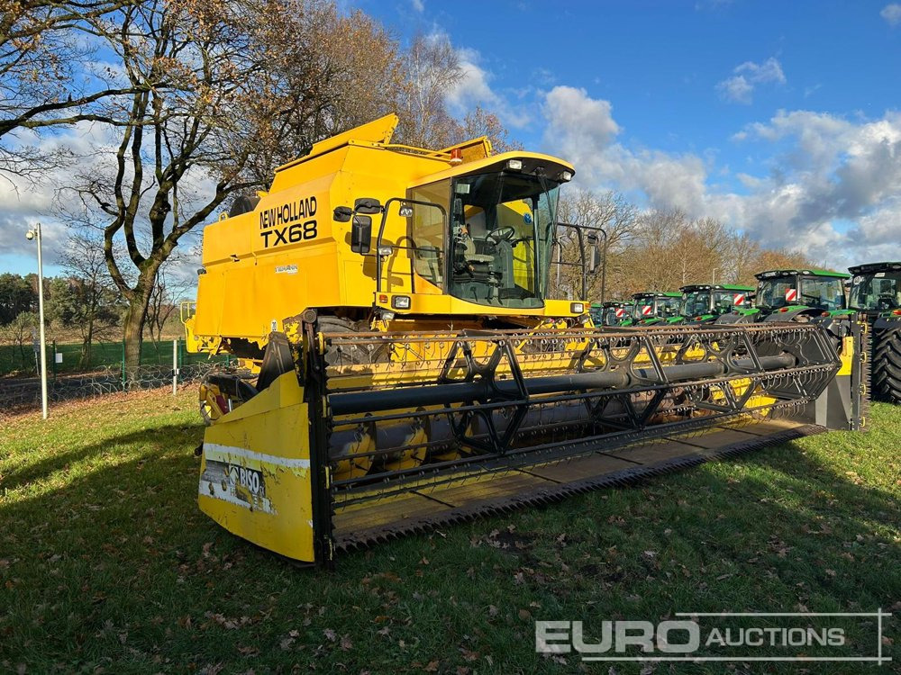 New Holland TX68 Plus - Moissonneuse-batteuse: photos 2 New Holland TX68 Plus - Moissonneuse-batteuse: photos 2