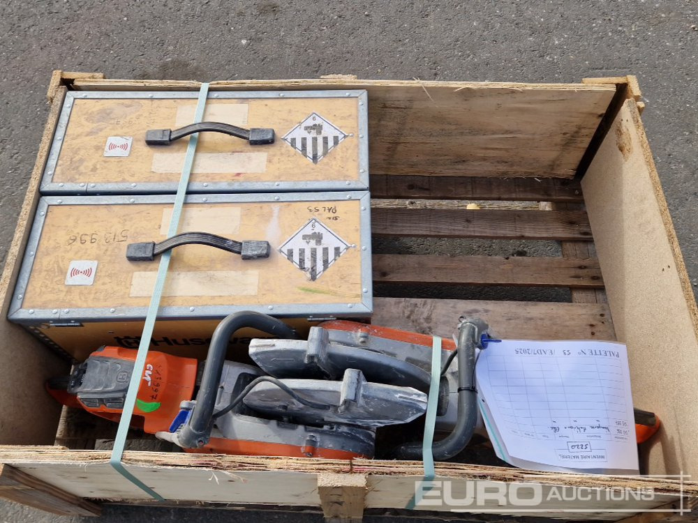 Pallet of Husqvarna Quick Cut Saws, Battery Power Kit - Travaux routiers: photos 5 Pallet of Husqvarna Quick Cut Saws, Battery Power Kit - Travaux routiers: photos 5