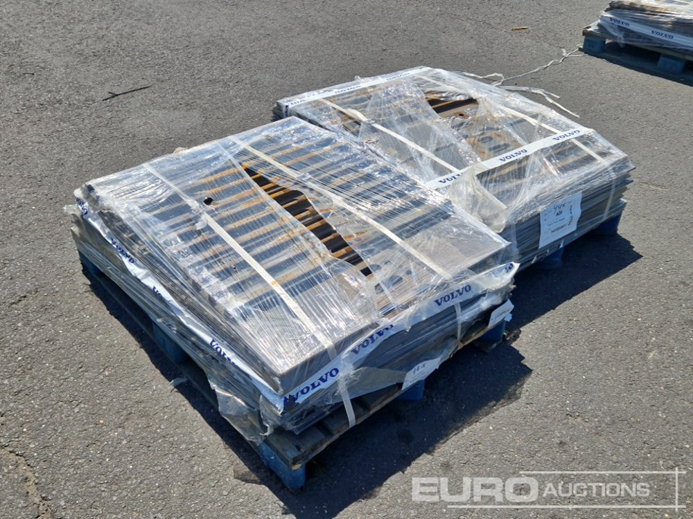 800mm Steel Track Plates to suit Volvo EC200 - Pièces de rechange pour Pelle: photos 2 800mm Steel Track Plates to suit Volvo EC200 - Pièces de rechange pour Pelle: photos 2