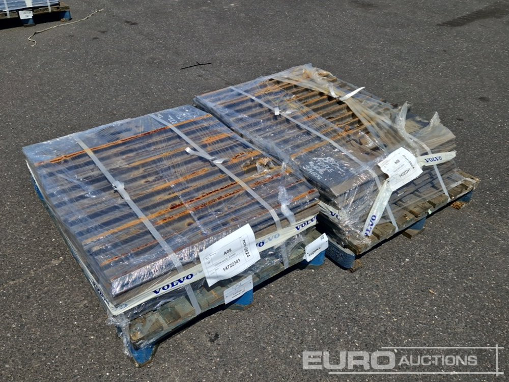 800mm Steel Track Plates to suit Volvo EC200 - Pièces de rechange pour Pelle: photos 1 800mm Steel Track Plates to suit Volvo EC200 - Pièces de rechange pour Pelle: photos 1