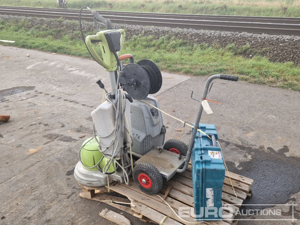 Pressure Washer, Floor Polisher, Makita - Matériel de chantier: photos 2 Pressure Washer, Floor Polisher, Makita - Matériel de chantier: photos 2