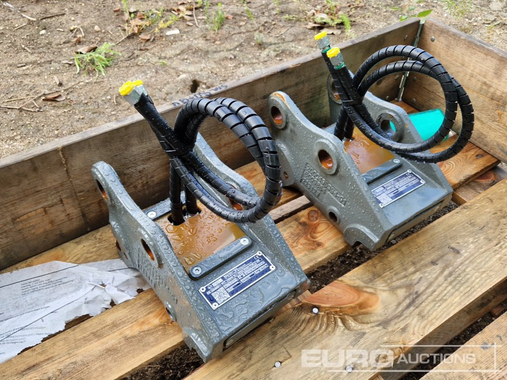 QH's to suit Wacker Neuson (2 of) - Attache rapide: photos 4 QH's to suit Wacker Neuson (2 of) - Attache rapide: photos 4