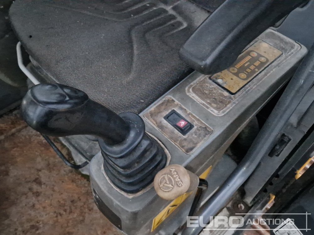 Pelle sur chenille Sany SY210C: photos 39