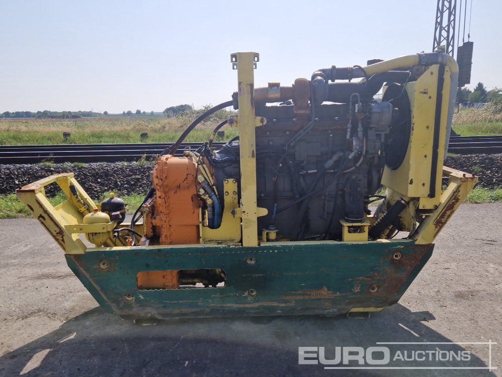 Turbo Diesel Engine, Gearbox - Moteur: photos 2 Turbo Diesel Engine, Gearbox - Moteur: photos 2