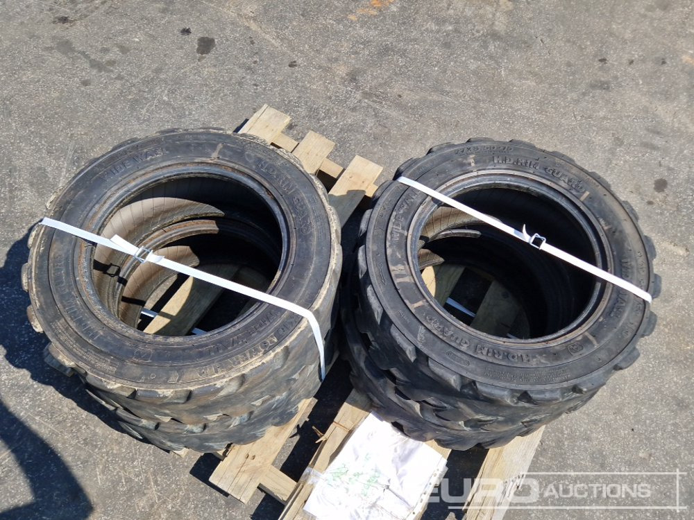 Tyres 27 X 8.50-15 (4 of) - Pneu: photos 5 Tyres 27 X 8.50-15 (4 of) - Pneu: photos 5