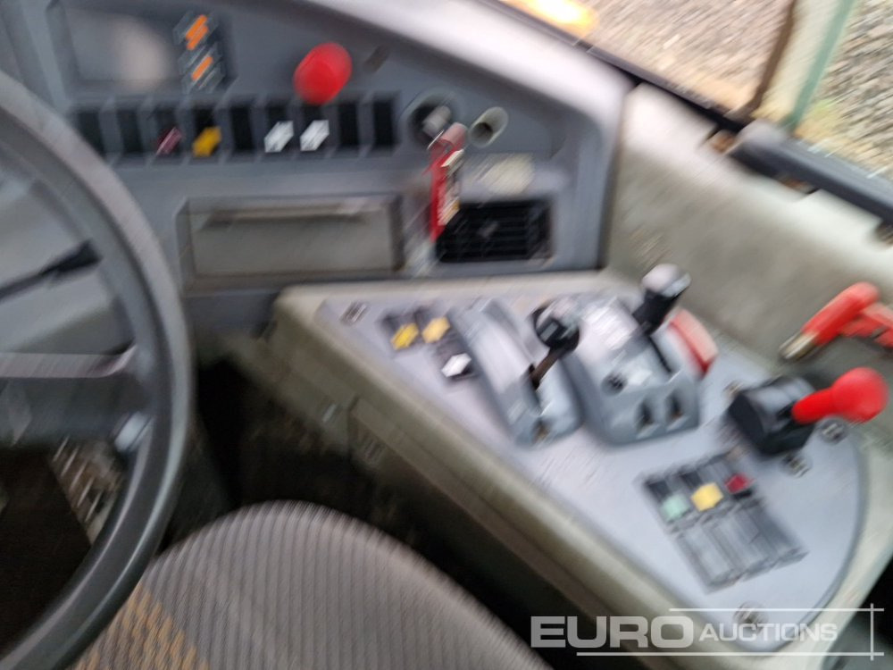 Tombereau articulé Volvo A25D: photos 36