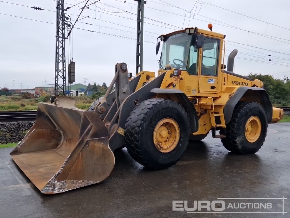 Volvo L110E - Chargeuse sur pneus: photos 1 Volvo L110E - Chargeuse sur pneus: photos 1