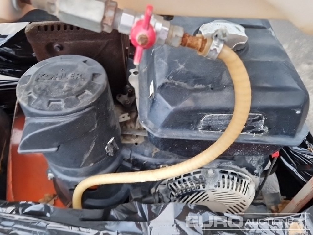 Walk Behind Asphalt Saw - Fraiseuse à froid: photos 5 Walk Behind Asphalt Saw - Fraiseuse à froid: photos 5