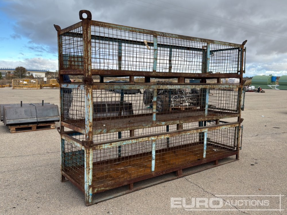 2.60 x 0.75 x 0.50m Metal Cages (3 of) - Matériel de chantier: photos 1 2.60 x 0.75 x 0.50m Metal Cages (3 of) - Matériel de chantier: photos 1