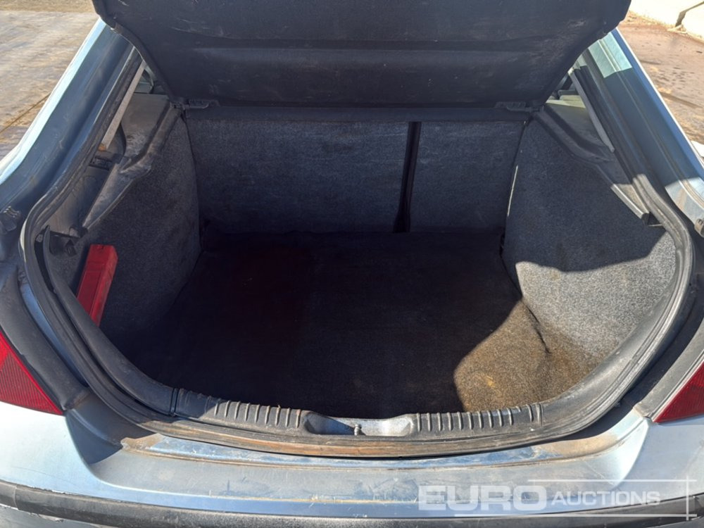 Voiture 2004 Ford Mondeo: photos 25 Voiture 2004 Ford Mondeo: photos 25