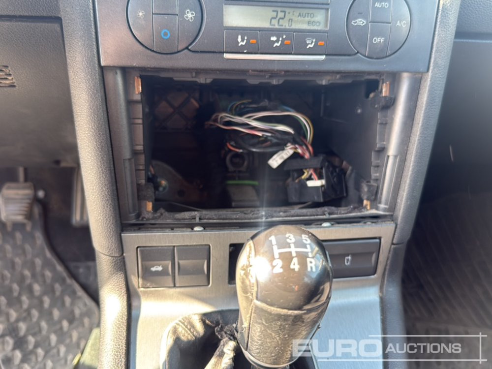 Voiture 2004 Ford Mondeo: photos 17 Voiture 2004 Ford Mondeo: photos 17