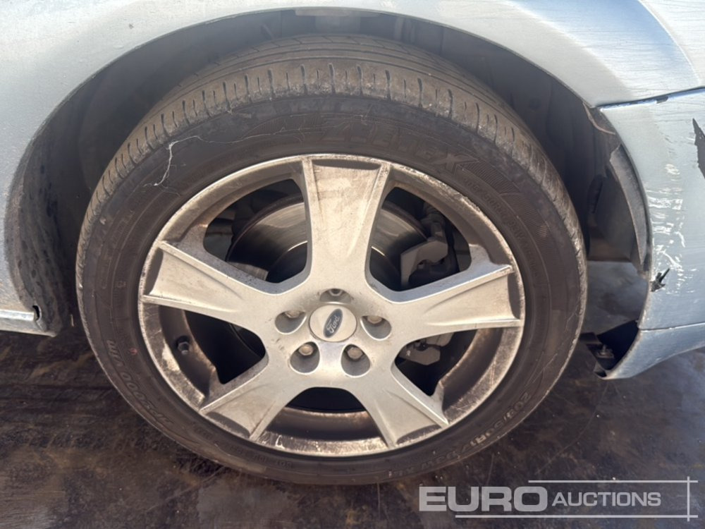 Voiture 2004 Ford Mondeo: photos 11 Voiture 2004 Ford Mondeo: photos 11