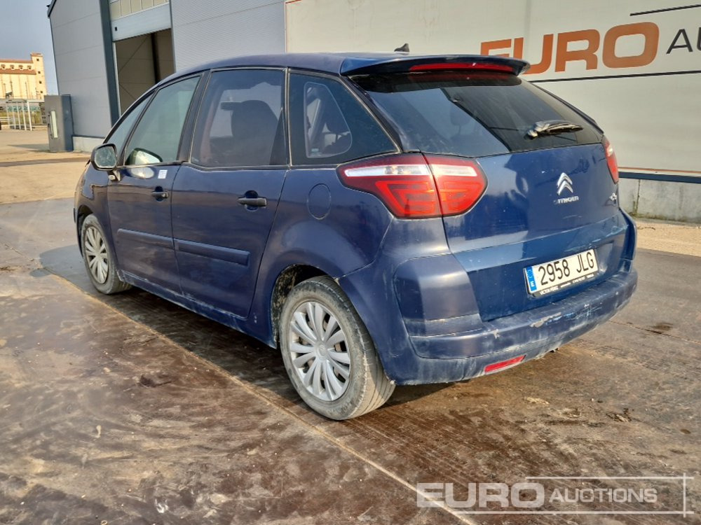 2011 Citroen C4 Picasso - Voiture: photos 3 2011 Citroen C4 Picasso - Voiture: photos 3