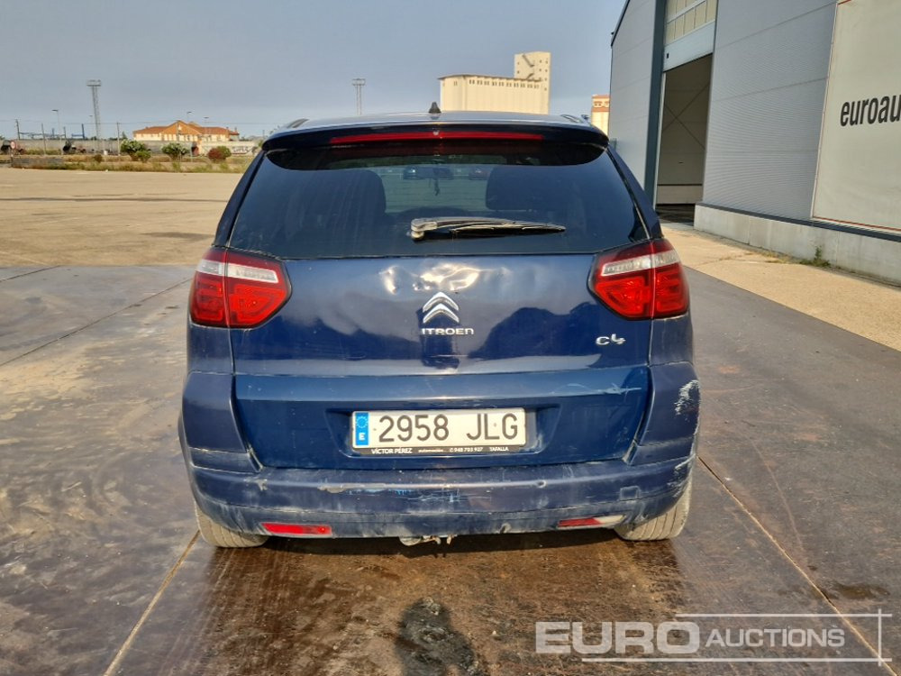 2011 Citroen C4 Picasso - Voiture: photos 4 2011 Citroen C4 Picasso - Voiture: photos 4