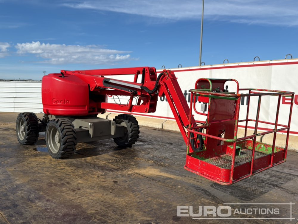 2011 Genie Z45-25JRT - Nacelle articulée: photos 3 2011 Genie Z45-25JRT - Nacelle articulée: photos 3