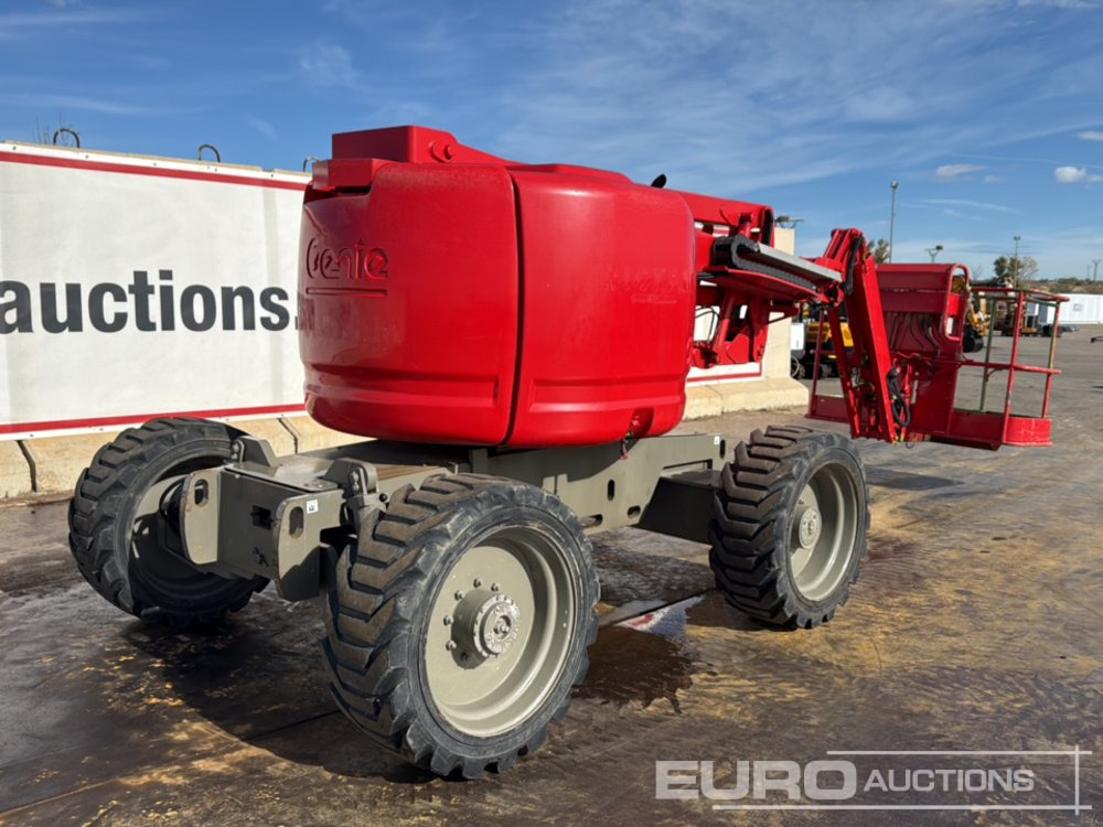 2011 Genie Z45-25JRT - Nacelle articulée: photos 1 2011 Genie Z45-25JRT - Nacelle articulée: photos 1