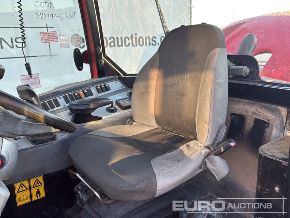 Chargeuse sur pneus 2013 JCB 406 B: photos 26