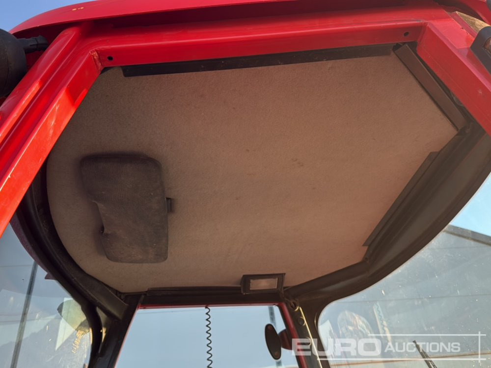 Chargeuse sur pneus 2013 JCB 406 B: photos 34