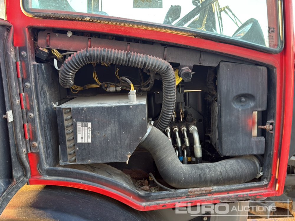 Chargeuse sur pneus 2013 JCB 406 B: photos 30