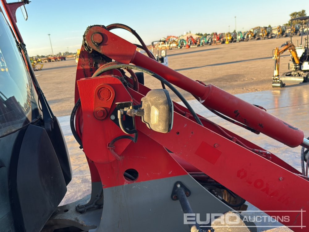 Chargeuse sur pneus 2013 JCB 406 B: photos 18