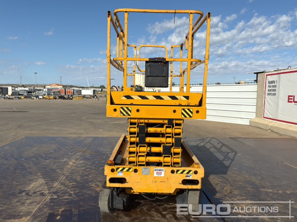 2016 Haulotte Compact 14 - Nacelle: photos 4 2016 Haulotte Compact 14 - Nacelle: photos 4