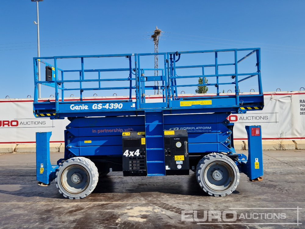 2018 Genie GS4390 - Nacelle: photos 2 2018 Genie GS4390 - Nacelle: photos 2