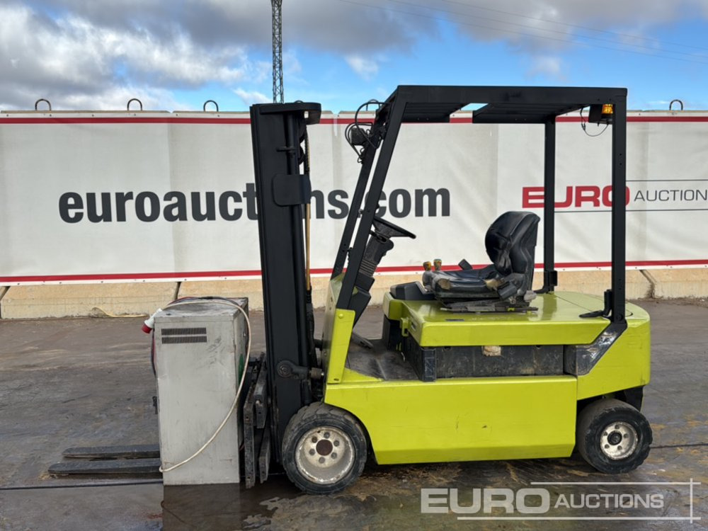 Clark CEM20S - Chariot élévateur: photos 2 Clark CEM20S - Chariot élévateur: photos 2