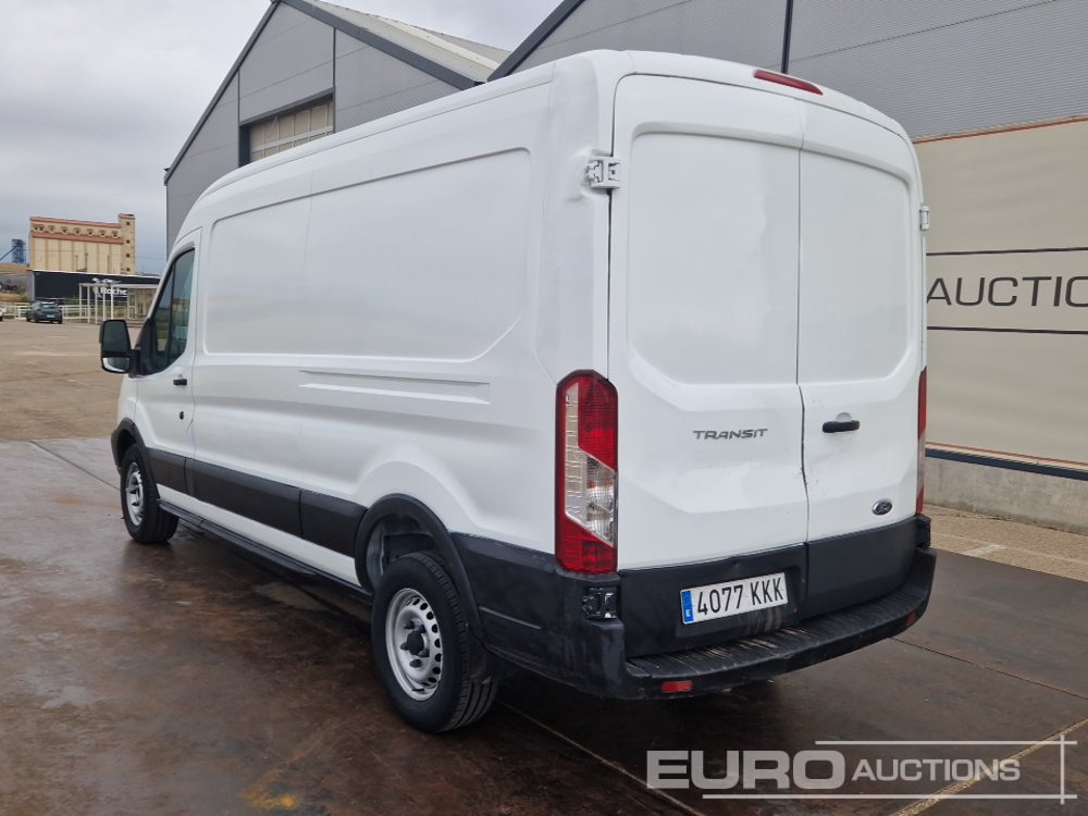 Ford Transit - Fourgon utilitaire: photos 3 Ford Transit - Fourgon utilitaire: photos 3