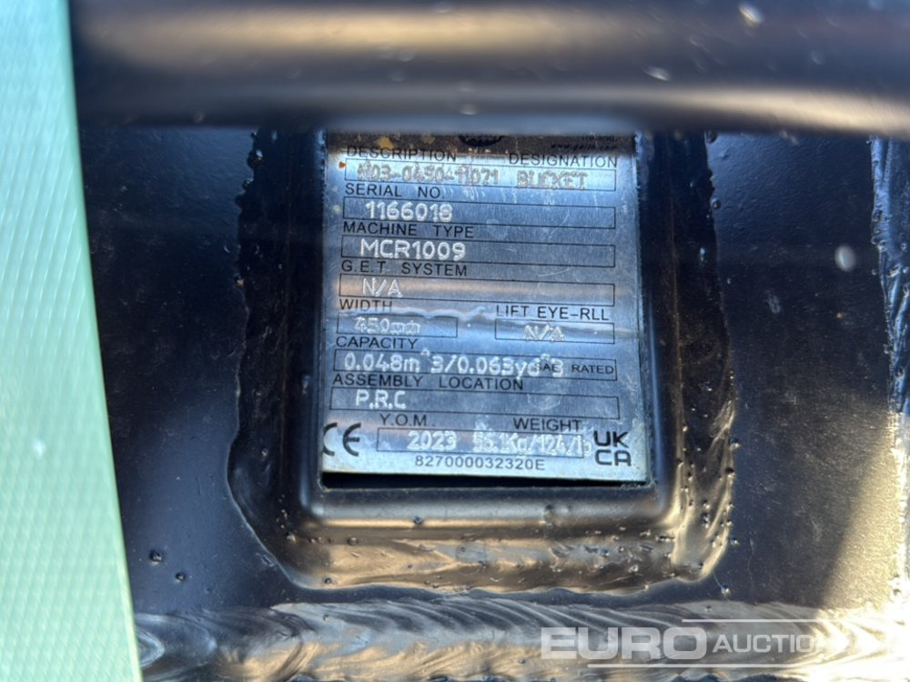 Geith Digging Bucket H03-0450-11071 to suit MCR1009 (S/Ns 1166019,1166018) (2 of) - Godet: photos 5 Geith Digging Bucket H03-0450-11071 to suit MCR1009 (S/Ns 1166019,1166018) (2 of) - Godet: photos 5