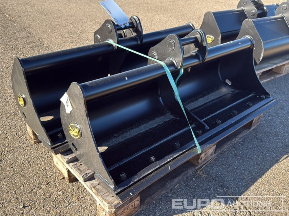 Geith Ditching Bucket G03R-1200-9919 to suit MCR1009 (S/Ns 1165971, 1165965) (2 of) - Godet: photos 1 Geith Ditching Bucket G03R-1200-9919 to suit MCR1009 (S/Ns 1165971, 1165965) (2 of) - Godet: photos 1