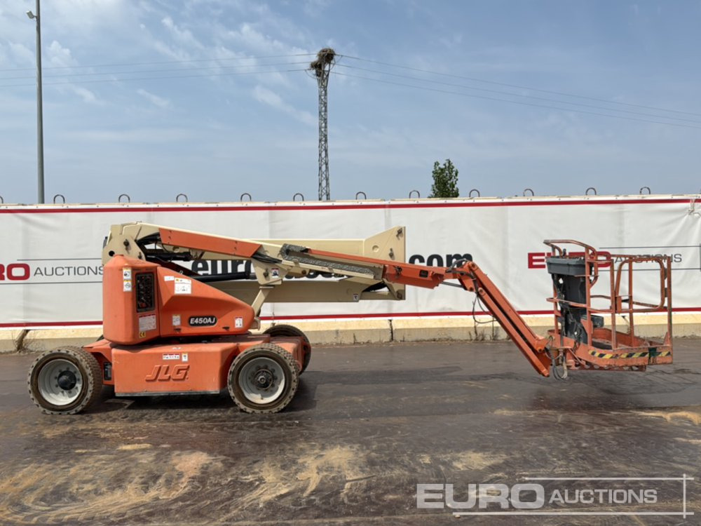 JLG E450AJ - Nacelle: photos 2 JLG E450AJ - Nacelle: photos 2