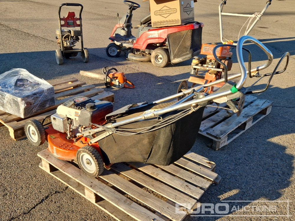 Kubota Gasoline Lawn Mower - Matériel de chantier: photos 4 Kubota Gasoline Lawn Mower - Matériel de chantier: photos 4