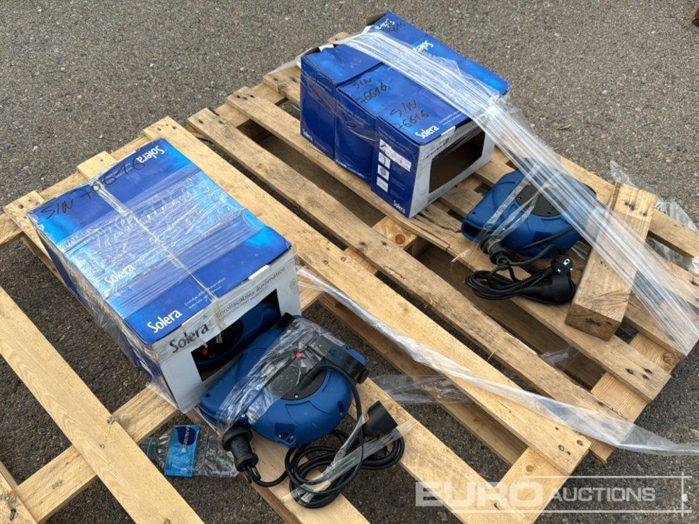 Solera Automatic Reel Extension (8 of) - Équipement de garage: photos 1 Solera Automatic Reel Extension (8 of) - Équipement de garage: photos 1