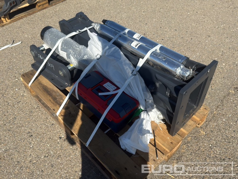 Strickland Set Hydraulic Breaker, Quick Hitche - Marteau hydraulique: photos 4 Strickland Set Hydraulic Breaker, Quick Hitche - Marteau hydraulique: photos 4