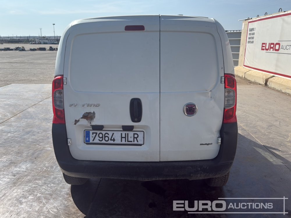 2012 Fiat Fiorino - Véhicule utilitaire: photos 4 2012 Fiat Fiorino - Véhicule utilitaire: photos 4
