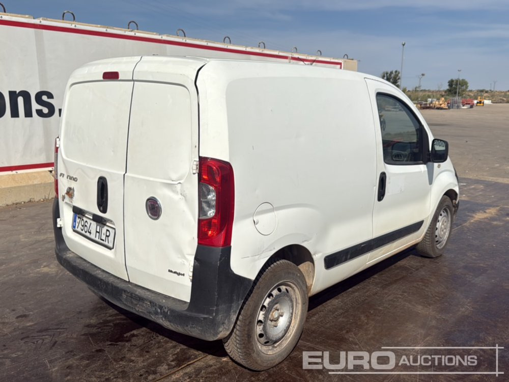 2012 Fiat Fiorino - Véhicule utilitaire: photos 5 2012 Fiat Fiorino - Véhicule utilitaire: photos 5