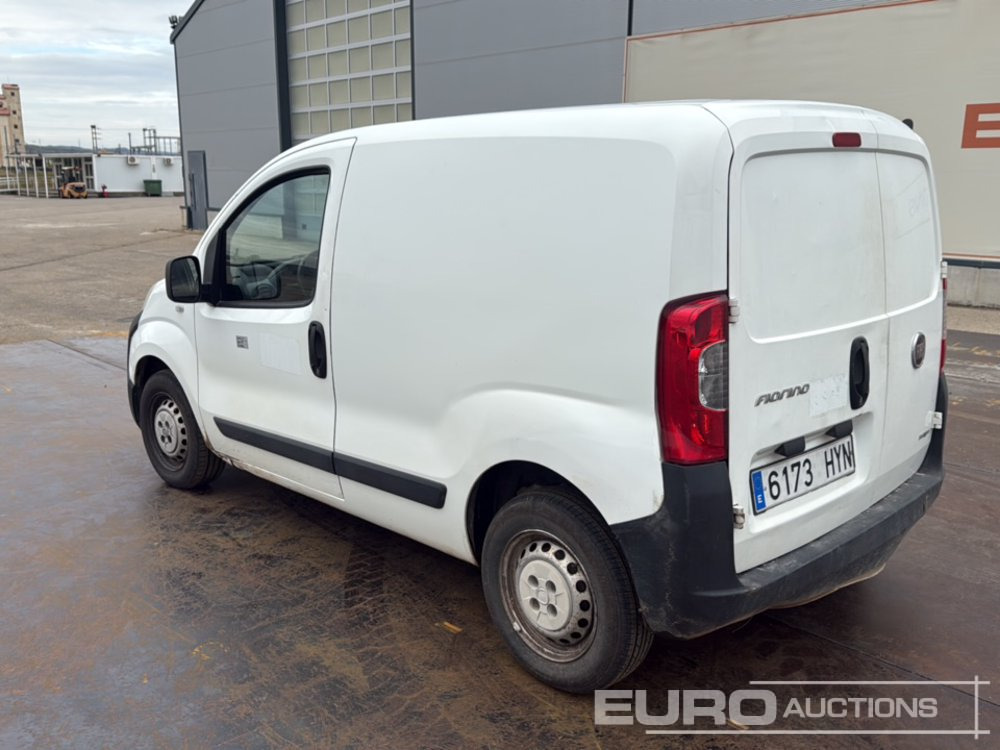 2014 Fiat Fiorino - Véhicule utilitaire: photos 3 2014 Fiat Fiorino - Véhicule utilitaire: photos 3