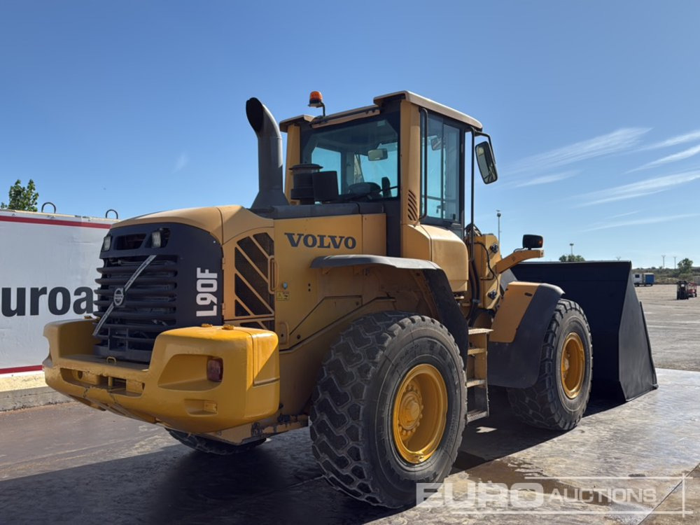 Volvo L90F - Chargeuse sur pneus: photos 5 Volvo L90F - Chargeuse sur pneus: photos 5