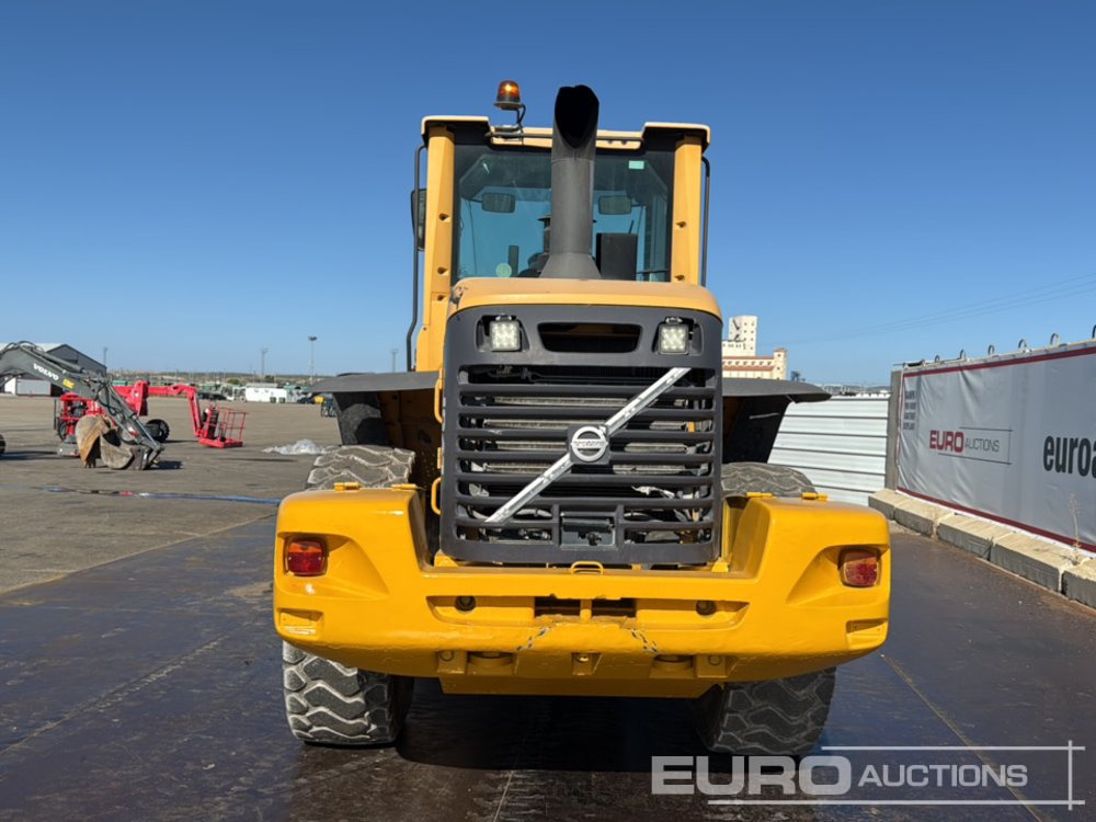 Volvo L90F - Chargeuse sur pneus: photos 4 Volvo L90F - Chargeuse sur pneus: photos 4